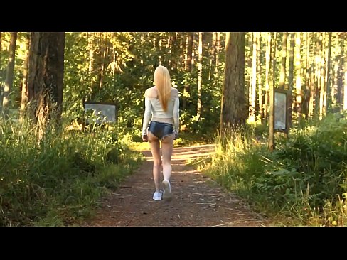 ❤️ Piękna kobieta porusza się powoli, nie naga wideo ☑ Porno at pl.assistdoctor23.ru ❌